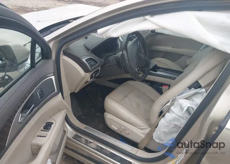 2017 Lincoln Mkz Reserve z USA, uszkodzony, nr VIN 3LN6L5F93HR660237